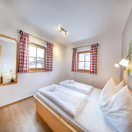 Luxurious Chalet With Sauna In K Nigsleiten